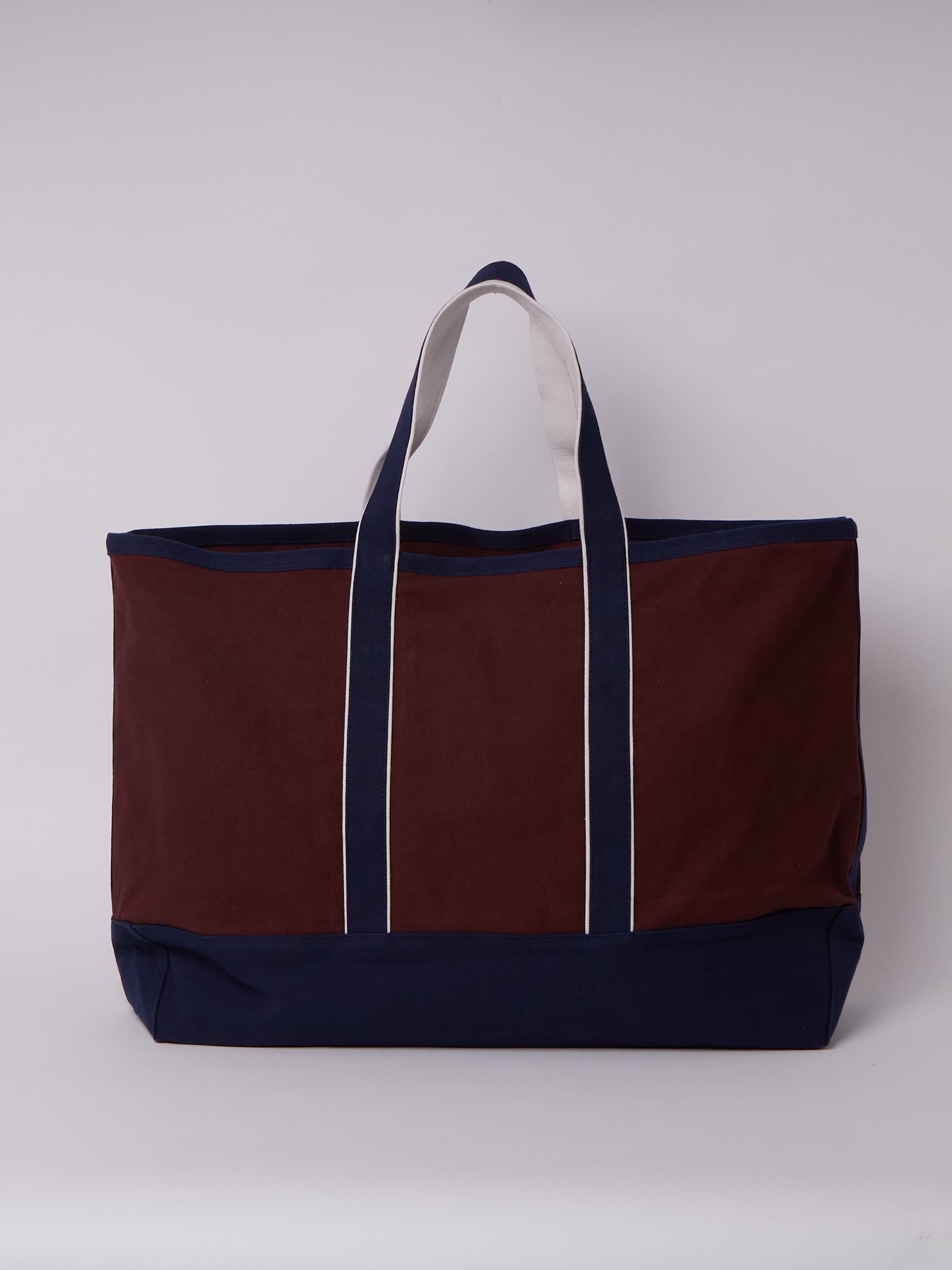 Valiese Large Easy Bag Dryas, curated by Shop Sommer in San Francisco.