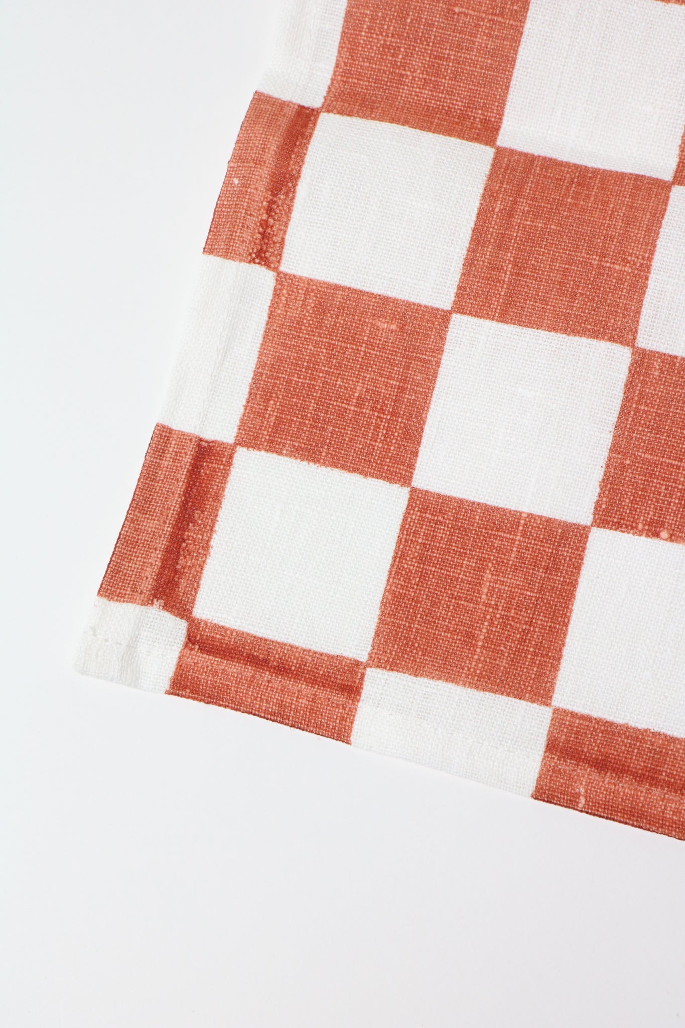 Bonnie & Neil Checkered Linen Tea Towel